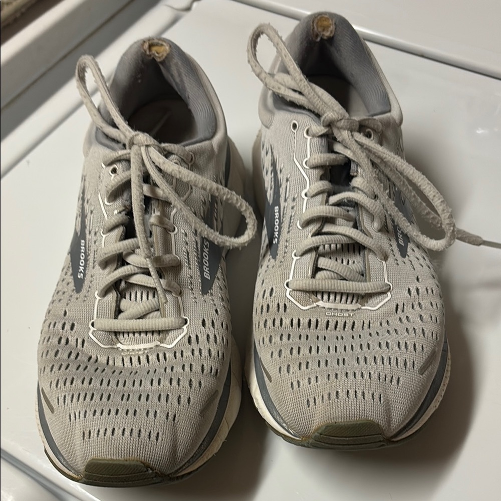 Women’s Brooks Ghost 13